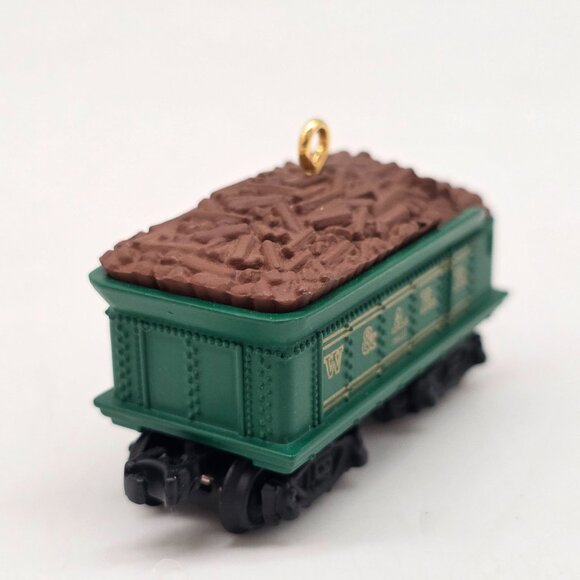 Hallmark Keepsake Ornament Lionel General Steam Locomotive Tender 2000 - Picture 4 of 9